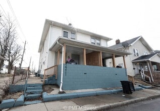 Building Photo - 2211 E New York St