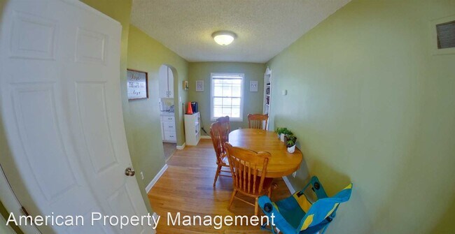 Building Photo - 6 br, 2 bath House - 1200 N Manhattan Ave