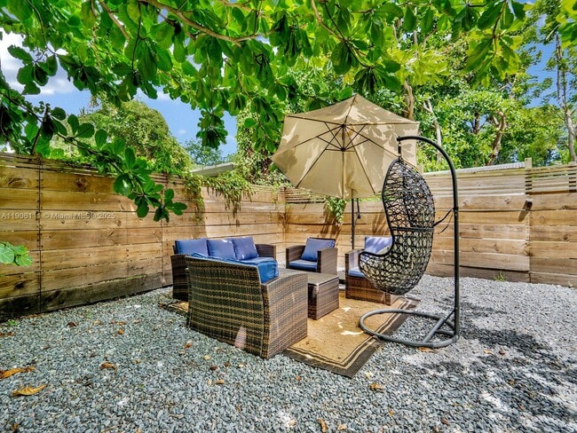 Foto del edificio - 4094 Park Ave