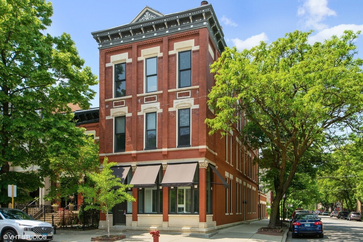 Primary Photo - 2058 N Seminary Ave