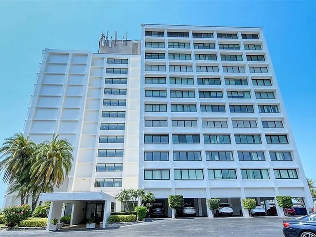 Foto del edificio - 4822 Ocean Blvd