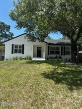 Building Photo - 1712 Kingswood Rd