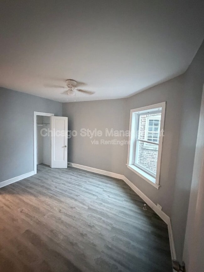 Building Photo - 10625 S Calumet Ave
