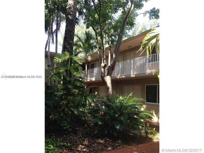 Foto del edificio - 6330 SW 79th St