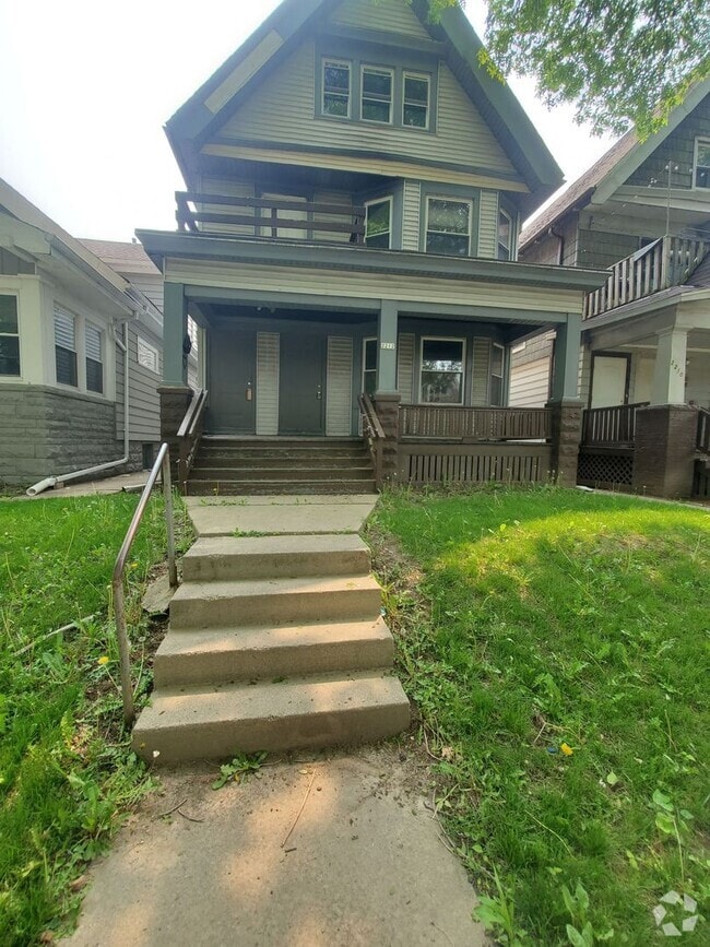 Building Photo - 2212-2214 N 48th St. (Duplex)