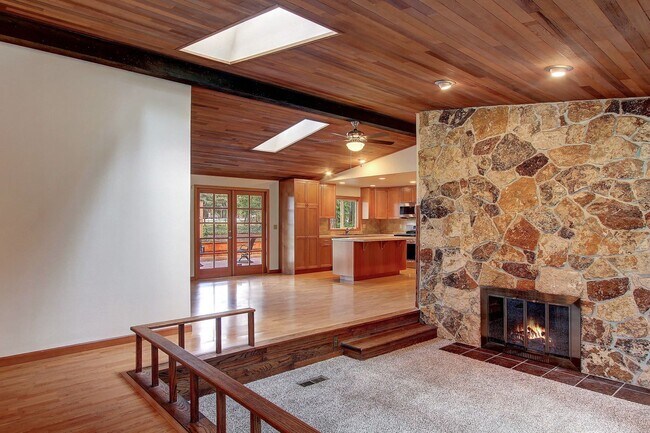 Building Photo - 4411 169th St SE