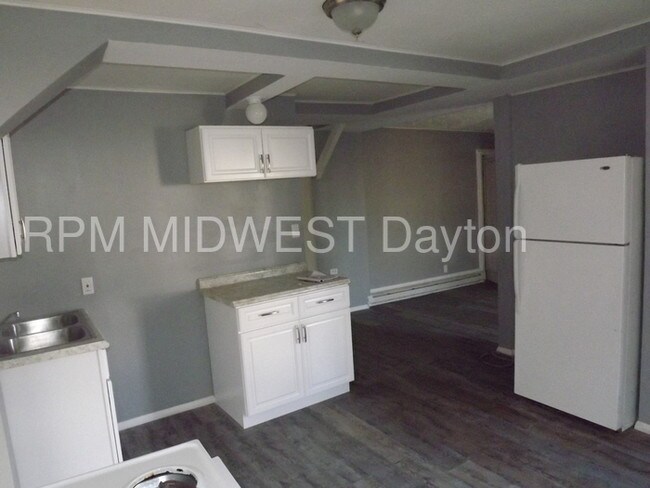 Foto del edificio - Newly Remodeled 1 Bedroom! Move In Ready!