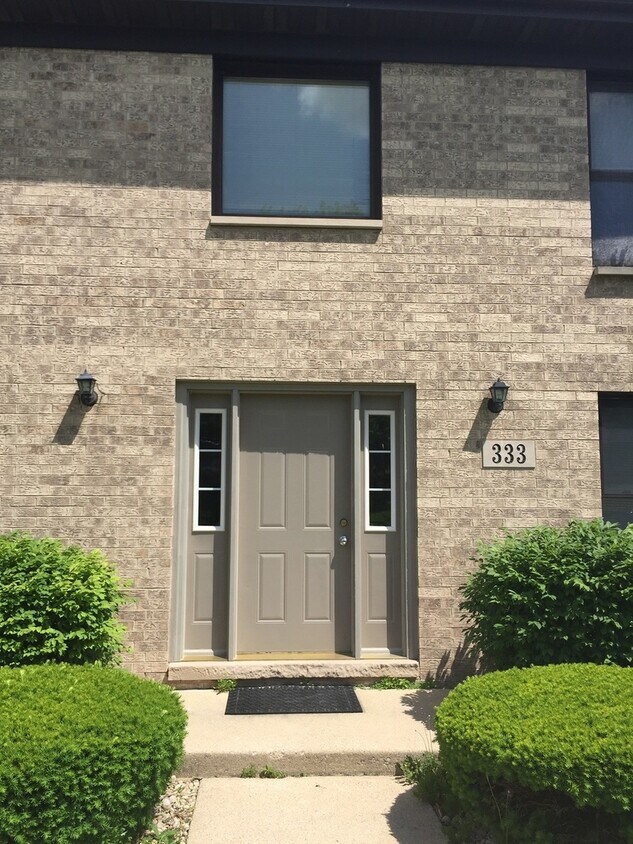 Primary Photo - 333 Short St