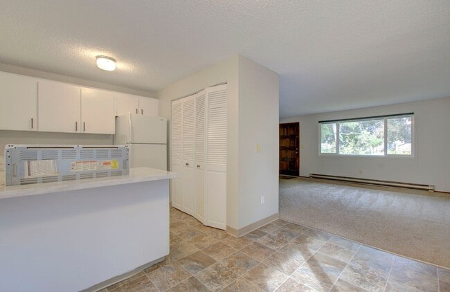 Photo - Elias / Boyd 701-03 Apartment