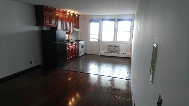 Foto del edificio - 444 Bedford St