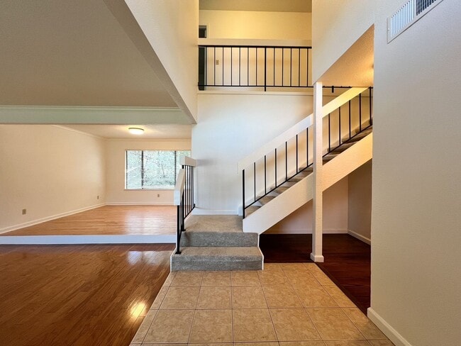 Foto del edificio - Charming 4 Bedroom Browns Valley Napa Home