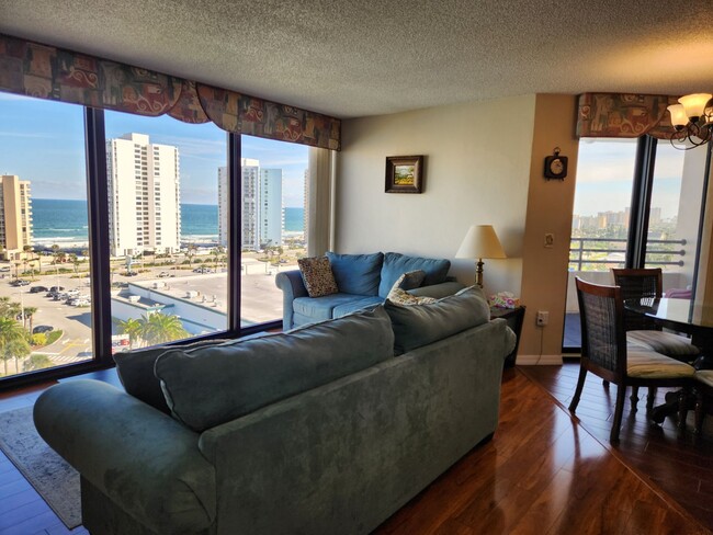 Building Photo - Coming Soon! Ocean View Condo 2 Bedroom 2 ...