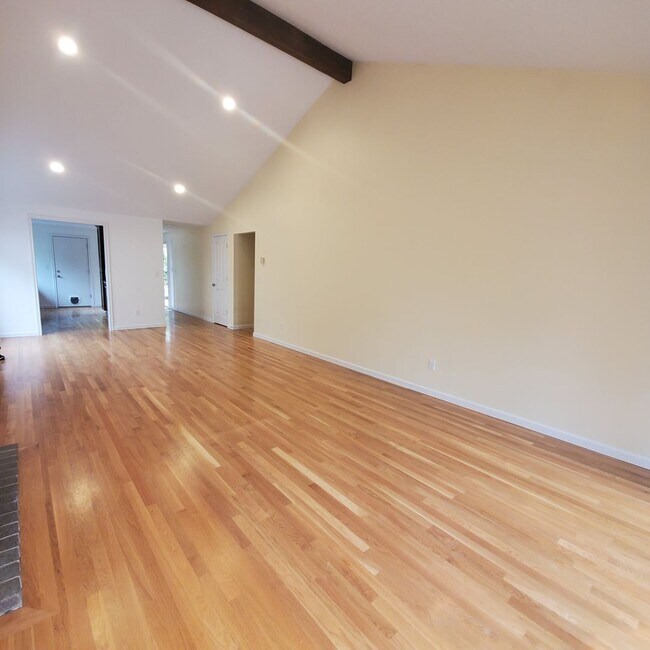 Foto del edificio - 10112 SW Crystal St