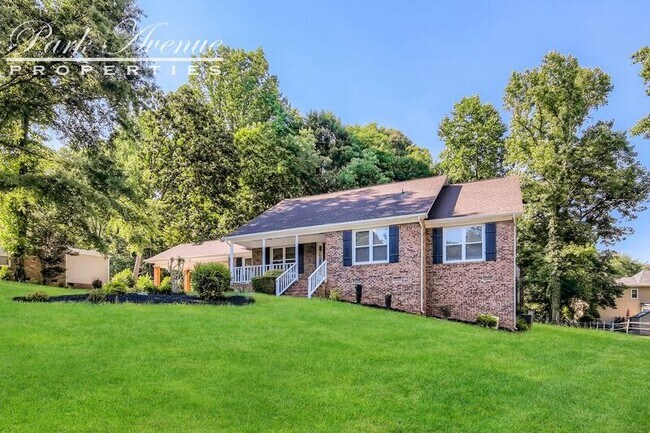 Building Photo - 6837 Van De Rohe Dr
