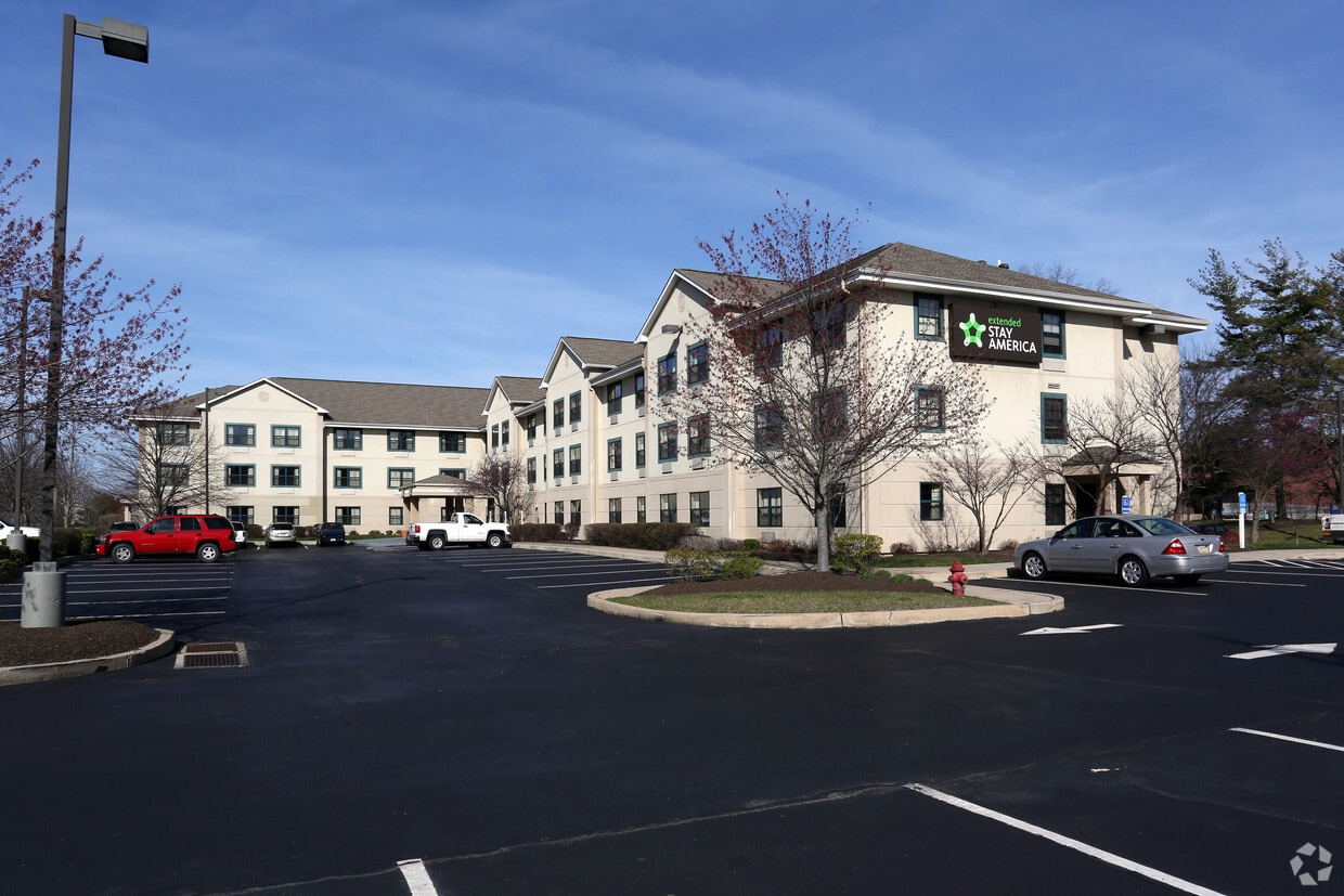 Furnished Studio Horsham Apartments Horsham, PA