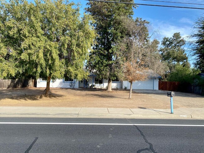 Foto del edificio - 12173 Rd 36