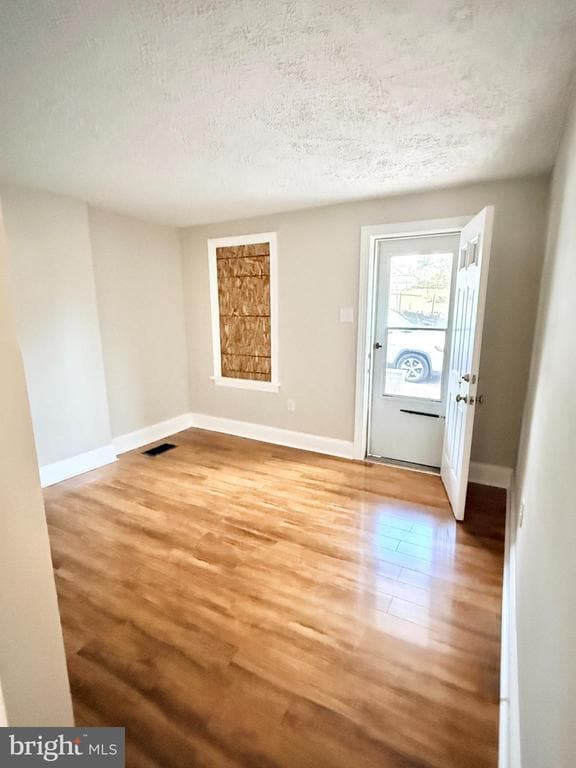 Building Photo - 666 Jefferson Ave