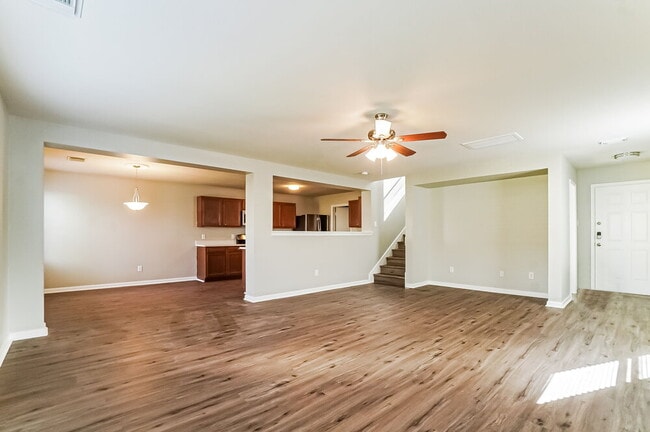 Foto del edificio - 11410 Sugar Bowl Dr