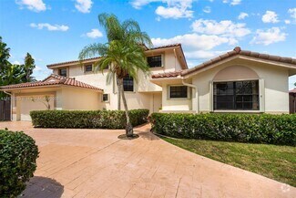 Building Photo - 4650 SW 155th Pl