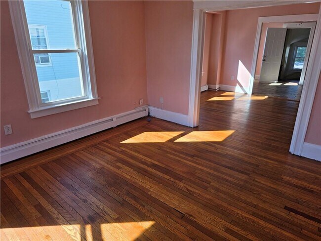 Building Photo - 27 Longfellow Terrace