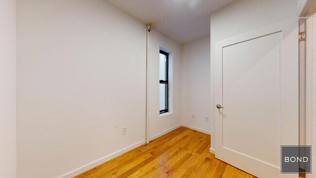 Foto del edificio - 314 E 91st St