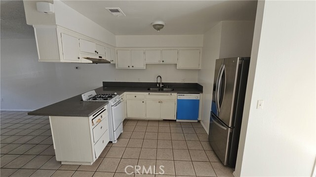 Building Photo - 1140 Cero Ct