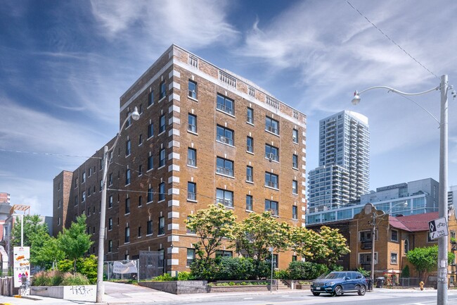 Interior Photo - 110 Wellesley St E  110 Wellesley St E  110 Wellesley St E