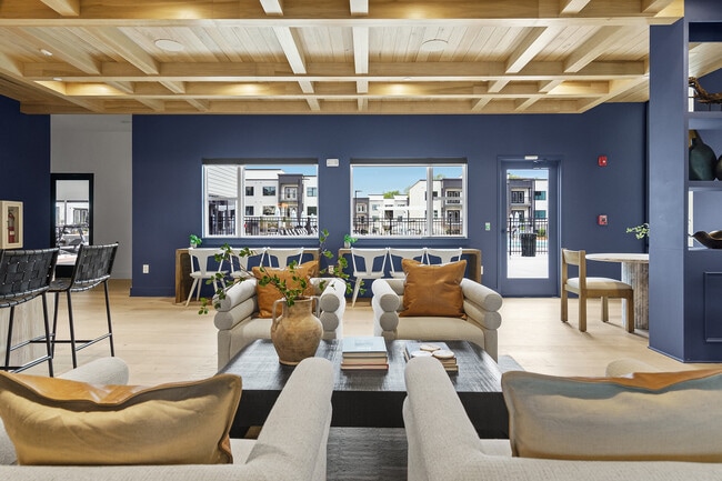 Building Photo - Rovena at Mt. Zion