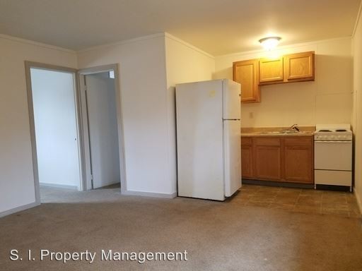 Building Photo - 1200 Shomaker Dr
