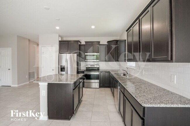 Foto del edificio - 1869 Cayman Cove Cir