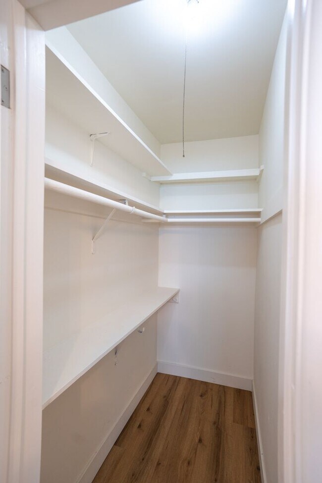 Foto del edificio - Spacious 1 Bedroom in Torrance with Washer...