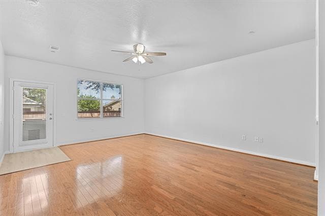 Building Photo - 205 Bexar Dr