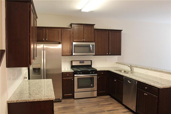 Foto del edificio - 4741 Beacon Ridge Ln