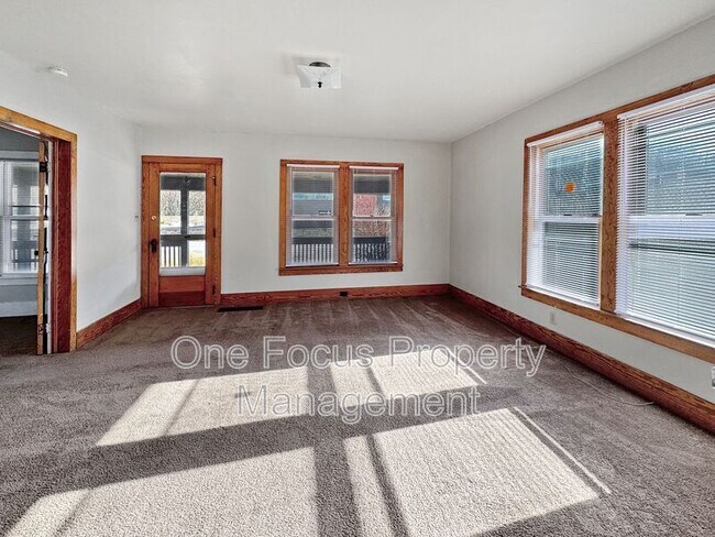 Building Photo - 1807 Lycoming Creek Rd