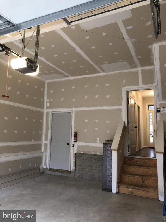 Foto del edificio - 22904 Bollinger Terrace