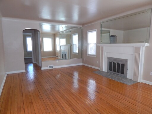 Building Photo - 17395 Annchester Rd