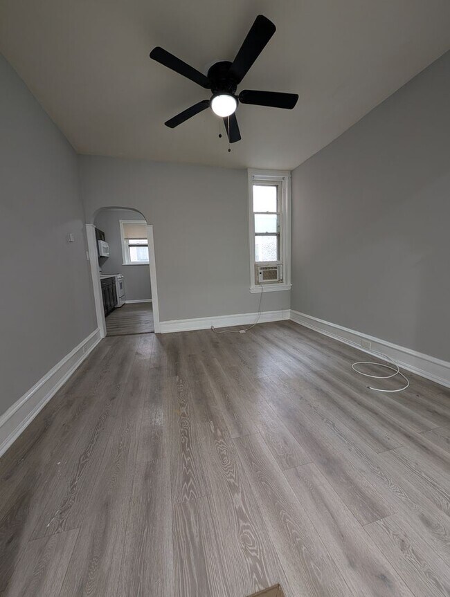 Foto del edificio - Now Showing!