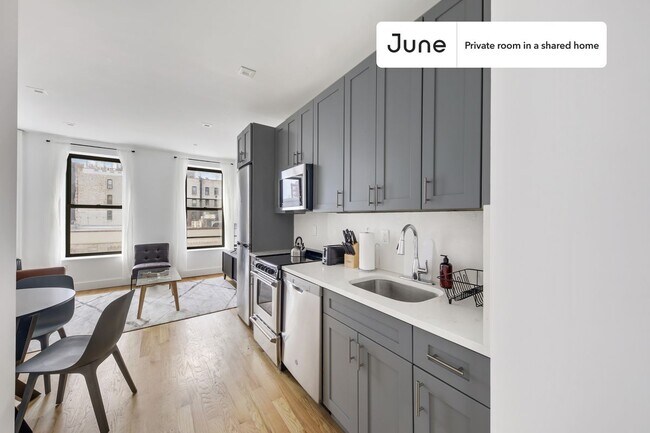 Foto del edificio - Room in Shared 4 bed/2 bath home