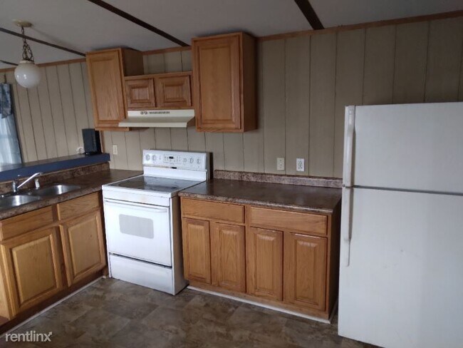 Building Photo - 2 br, 2 bath Mobile Home - 307 Mangle Dr