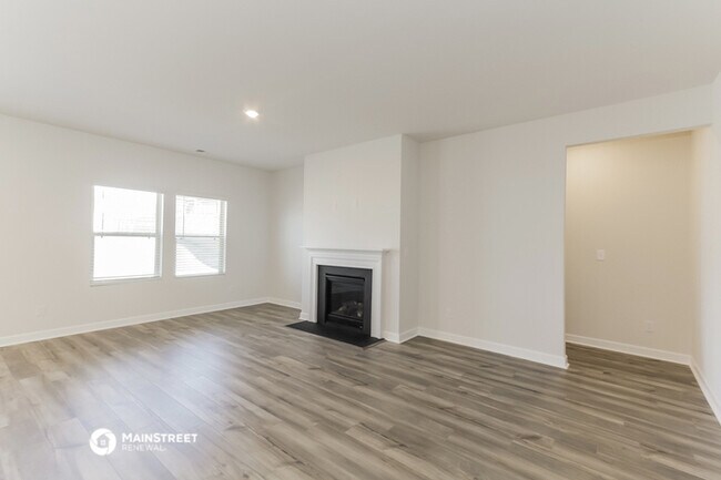 Building Photo - 4035 Honey Locust Dr