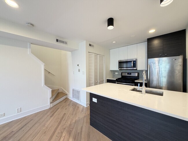 Foto del edificio - 853 W Grace St