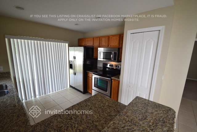 Foto del edificio - 7108 Kendall Heath Way