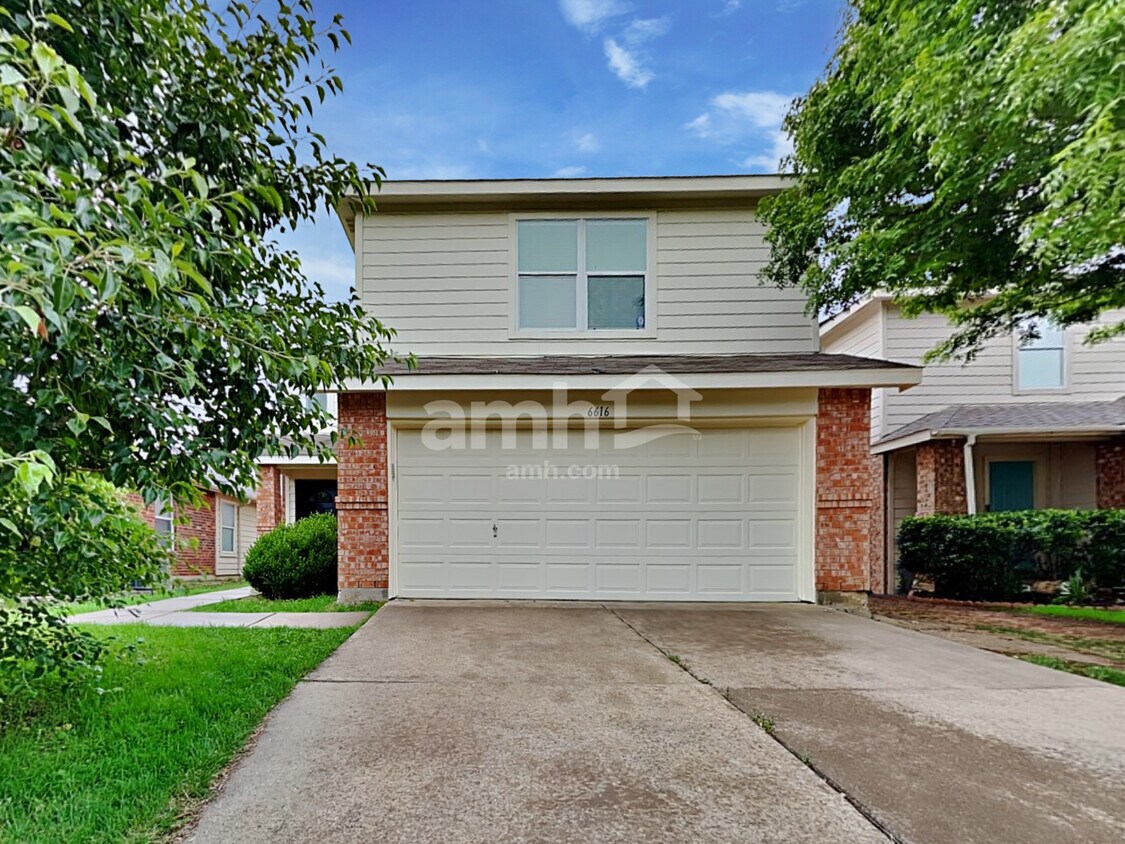 Foto principal - 6616 Waterhill Ln
