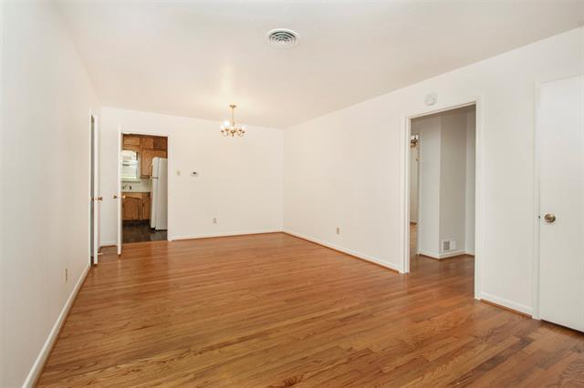 Building Photo - 1118 Marydale Rd