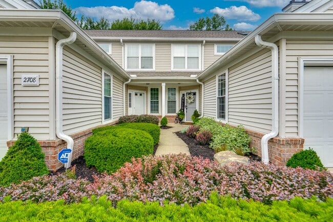 Foto del edificio - 2708 Wyndgate Ct