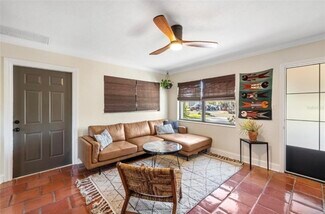 Building Photo - 603 Frances St