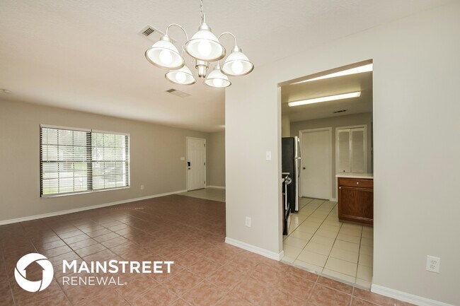 Foto del edificio - 313 Silk Oak Dr