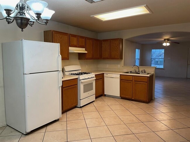 Building Photo - 289 Spring Branch Loop