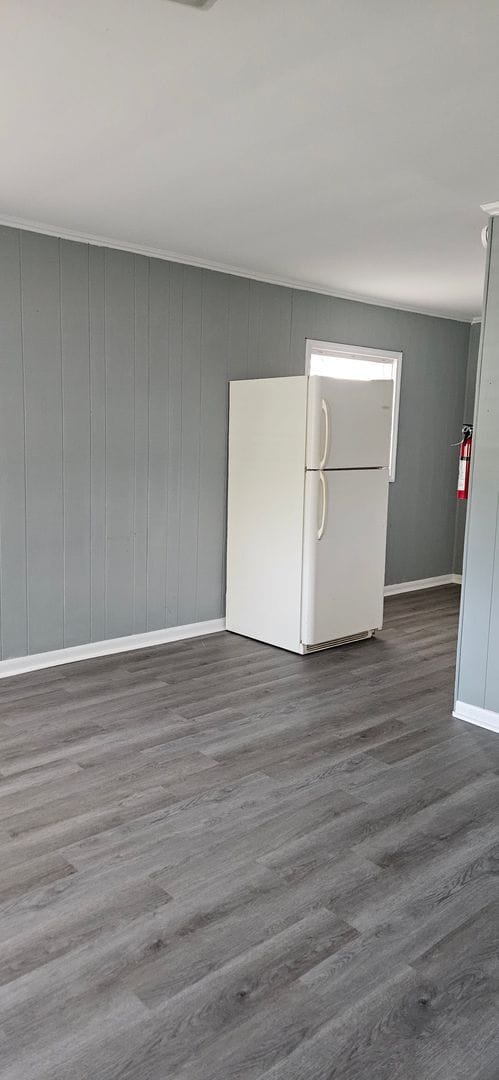 Building Photo - Studio Apartment - Limited Time Move-in Sp...