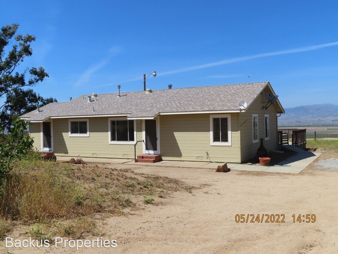 23595 Parker Rd, Salinas, CA 93908 House Rental in Salinas, CA